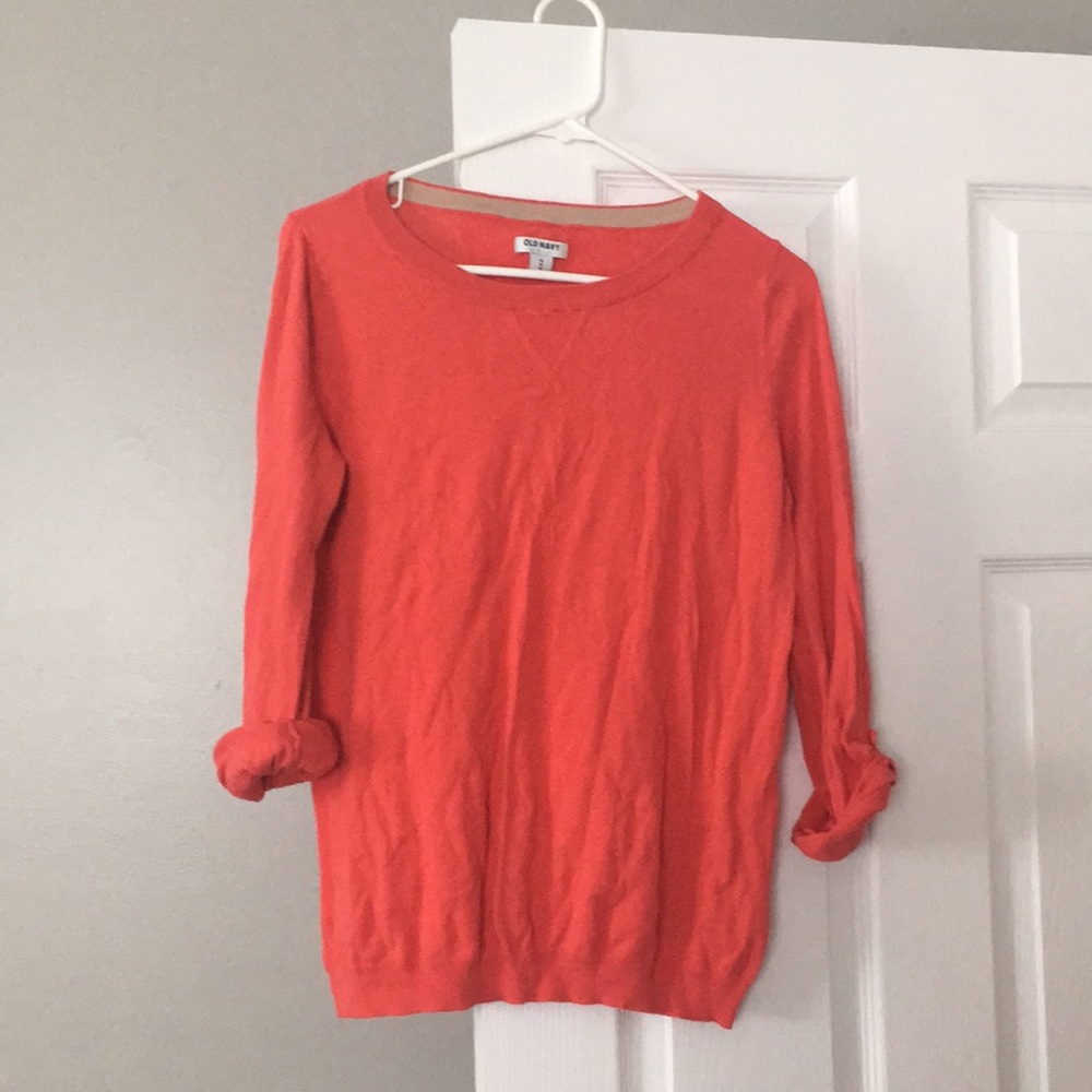 Medium lightweight Old Navy Sweater in coral